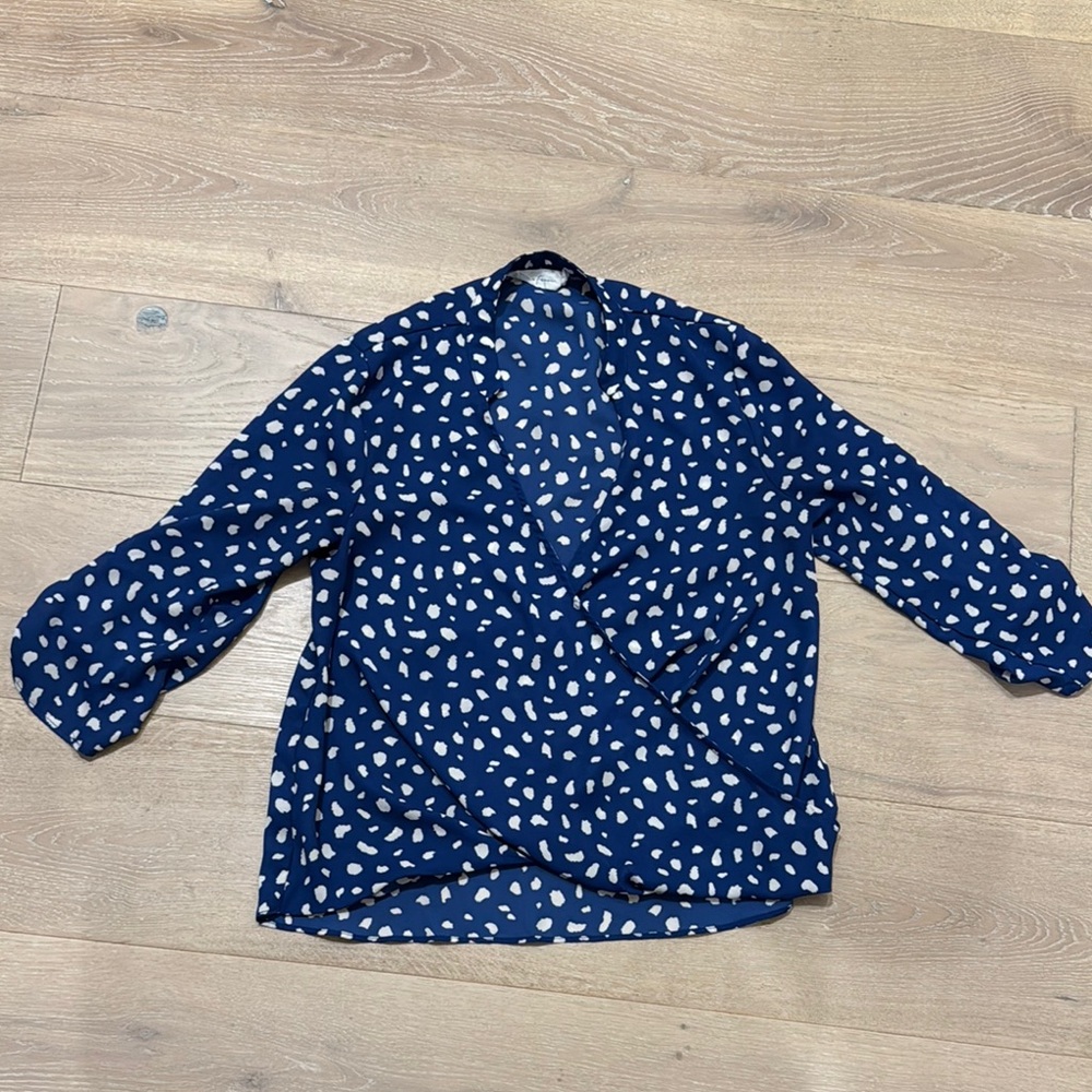 Stylish Blue and White Patterned Blouse
